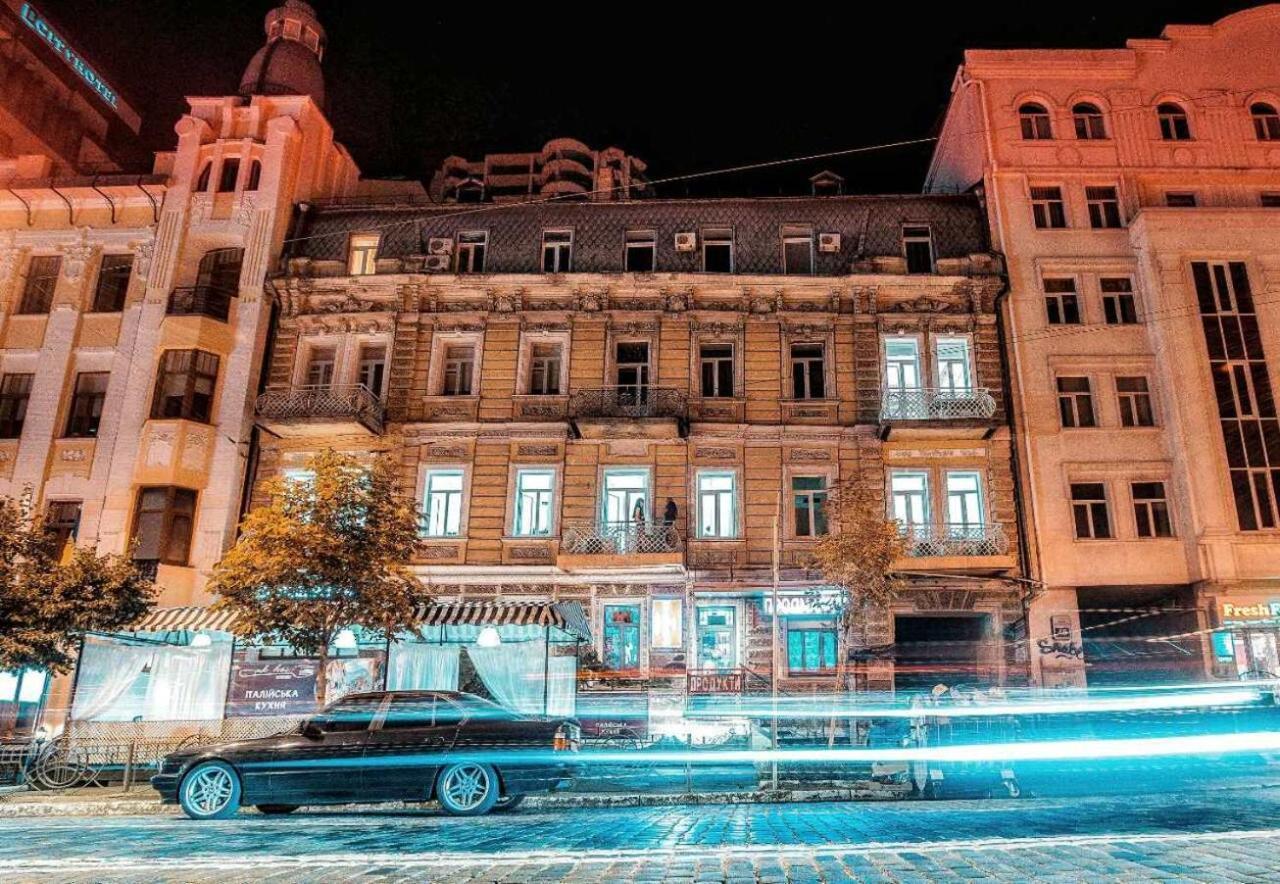 Kyiv Art Apartments Near Golden Gate エクステリア 写真