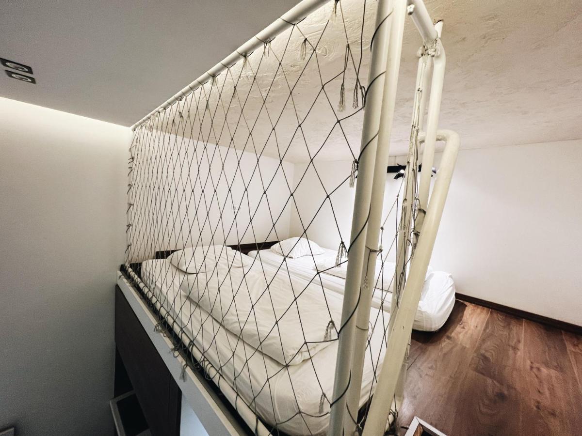 Kyiv Art Apartments Near Golden Gate エクステリア 写真