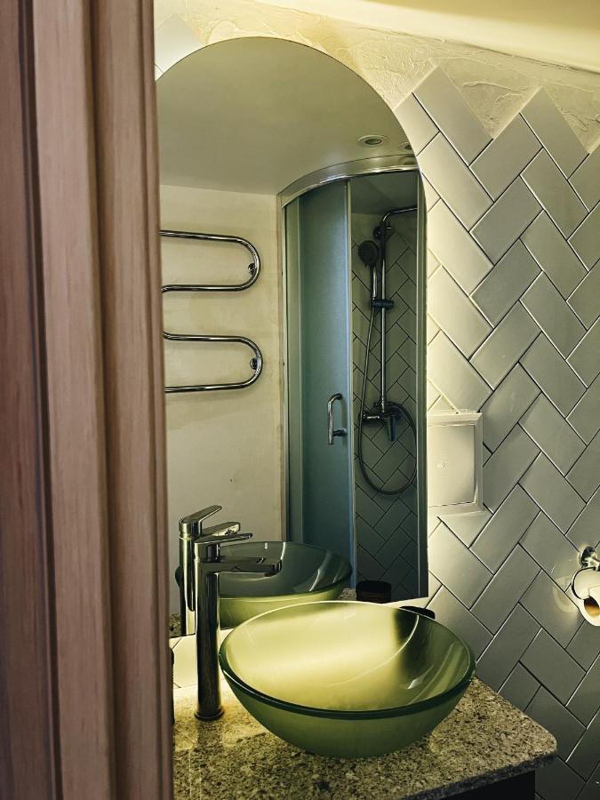 Kyiv Art Apartments Near Golden Gate エクステリア 写真